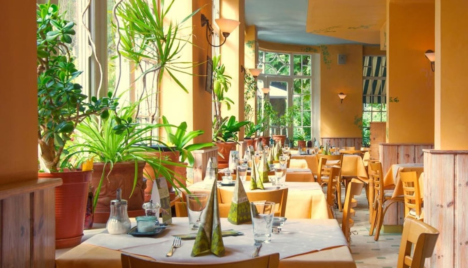 Restauracja - Ducky's Restaurant | Events | Hotel