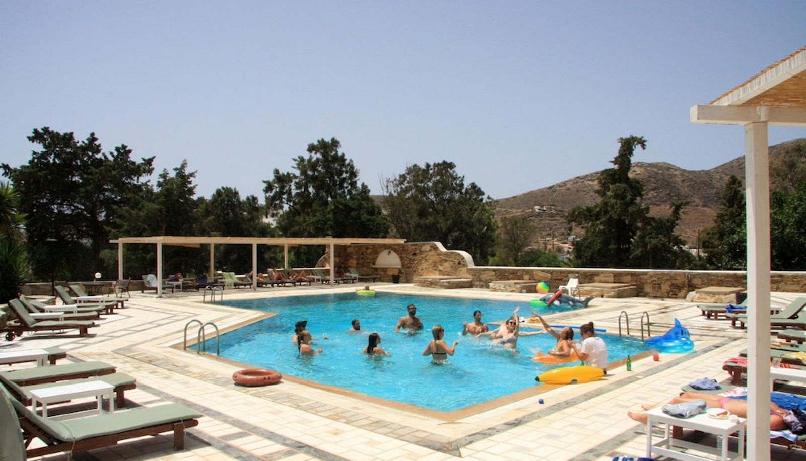 Pool - Armadoros Hotel Ios Backpackers