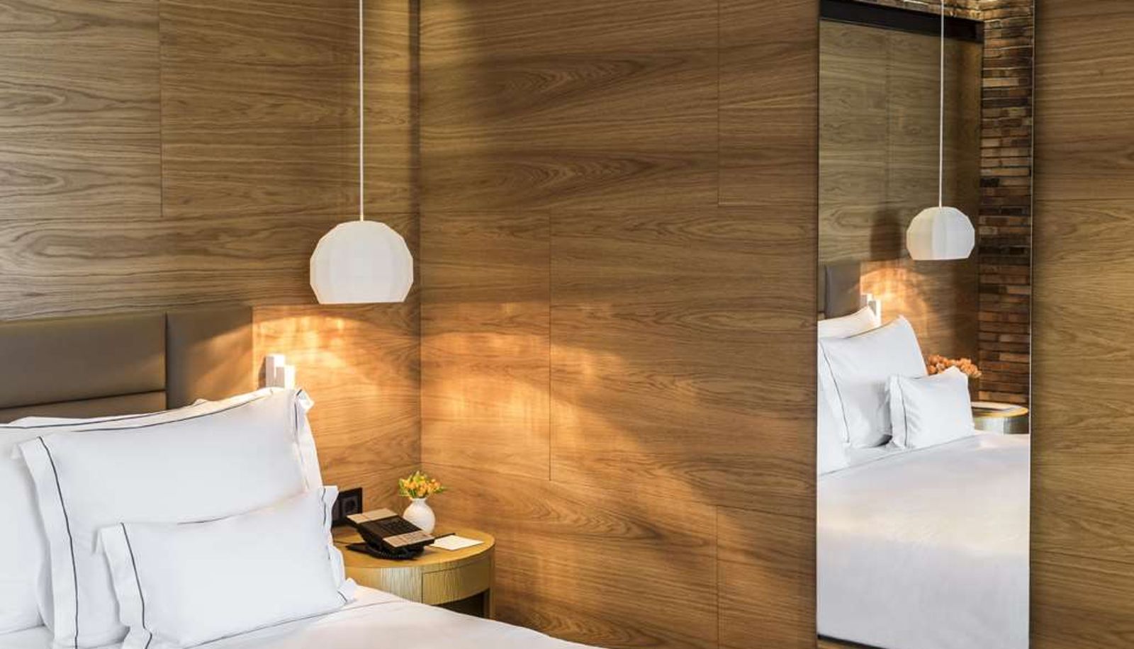 Suite - Monument Hotel