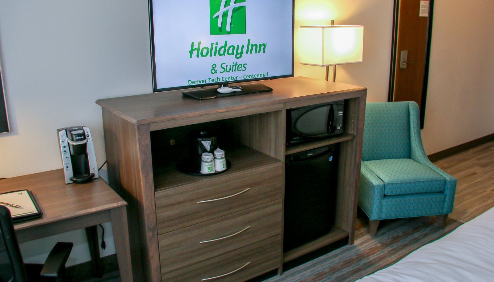 Zimmer - Holiday Inn & Suites DENVER TECH CENTER-CENTENNIAL by IHG