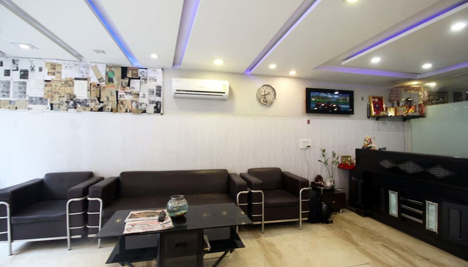Lobby - The Gera's