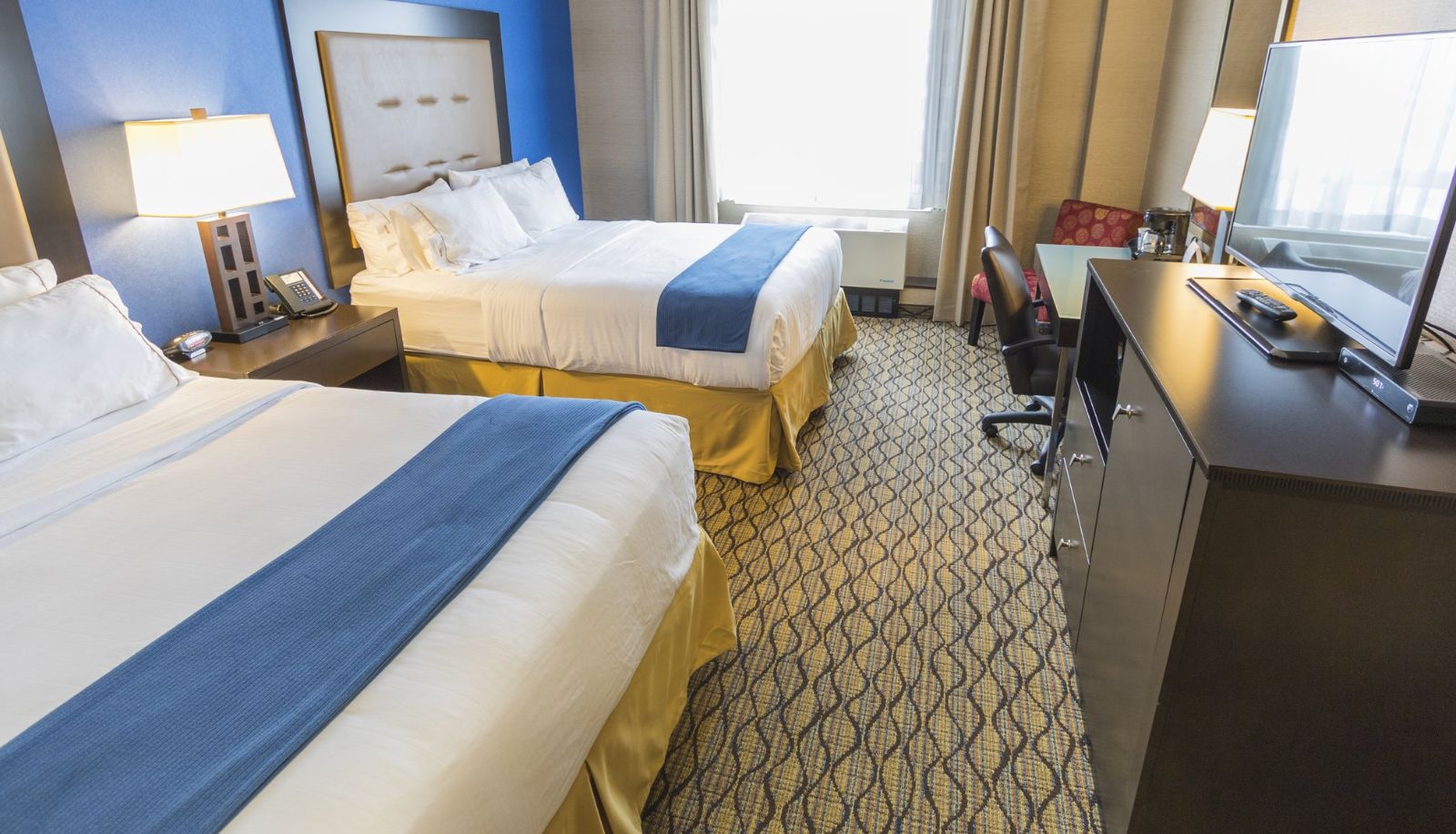 Room - Holiday Inn Express & Suites THUNDER BAY by IHG