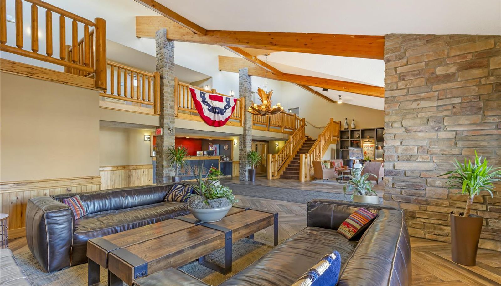Lobby - Best Western Plus McCall Lodge & Suites