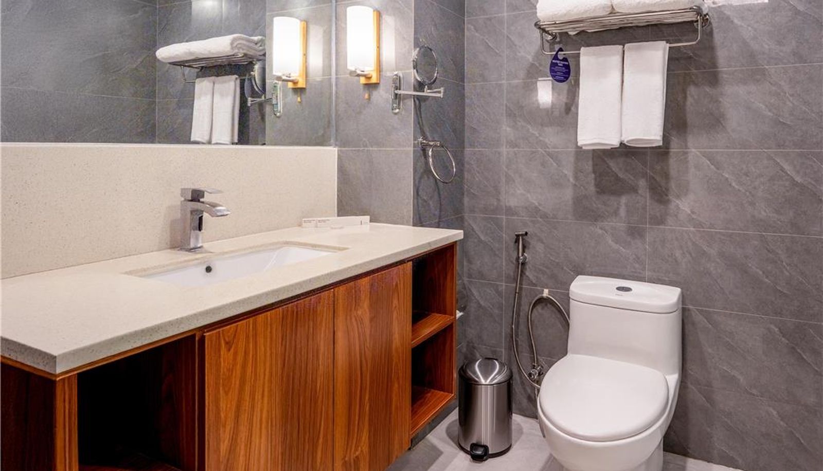 Camera - Best Western Plus Hotel Subic