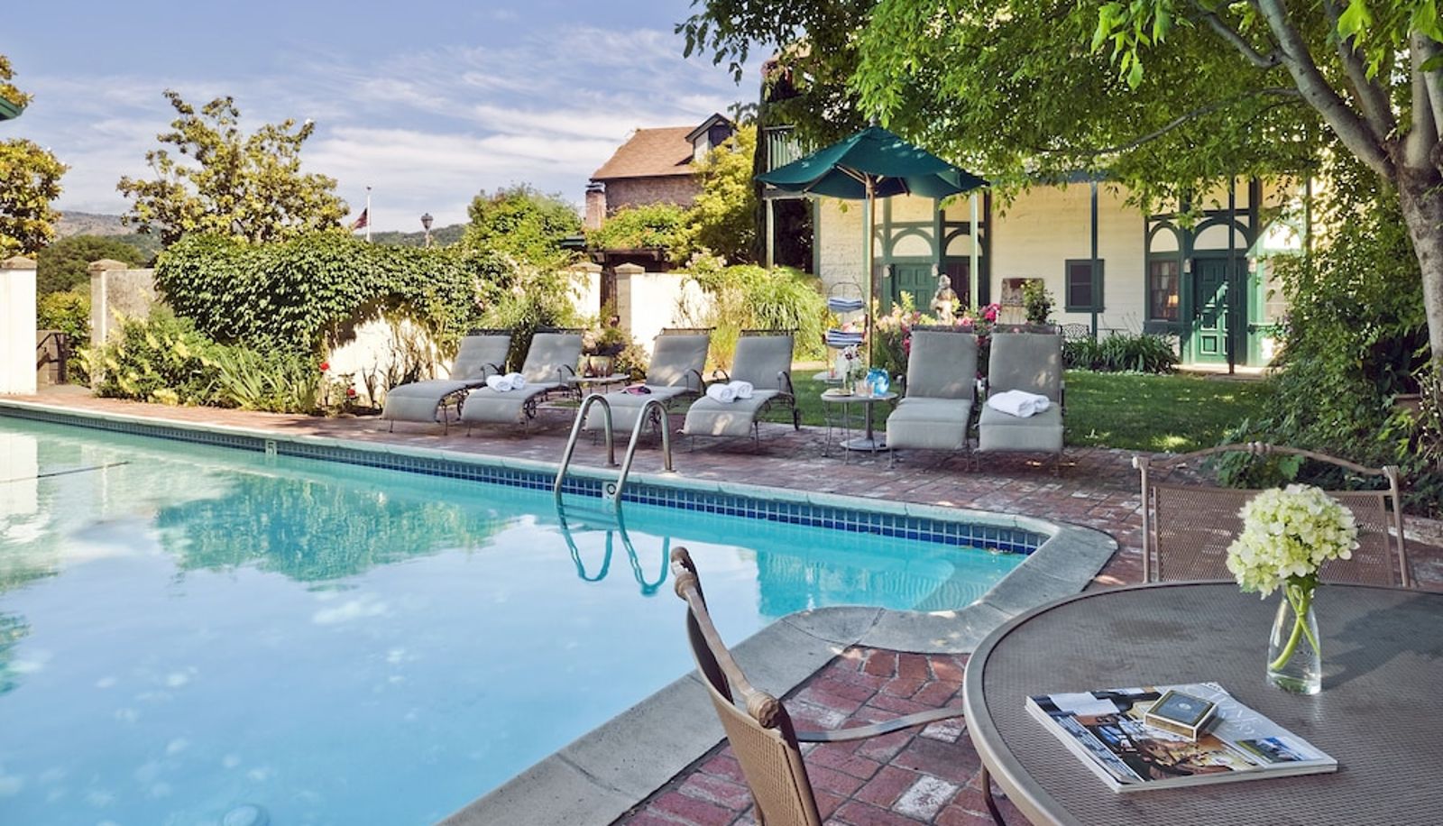 Pool - A Four Sisters Inn Maison Fleurie