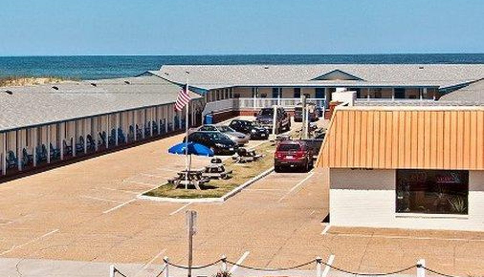 Vue extérieure - Dolphin Oceanfront Motel