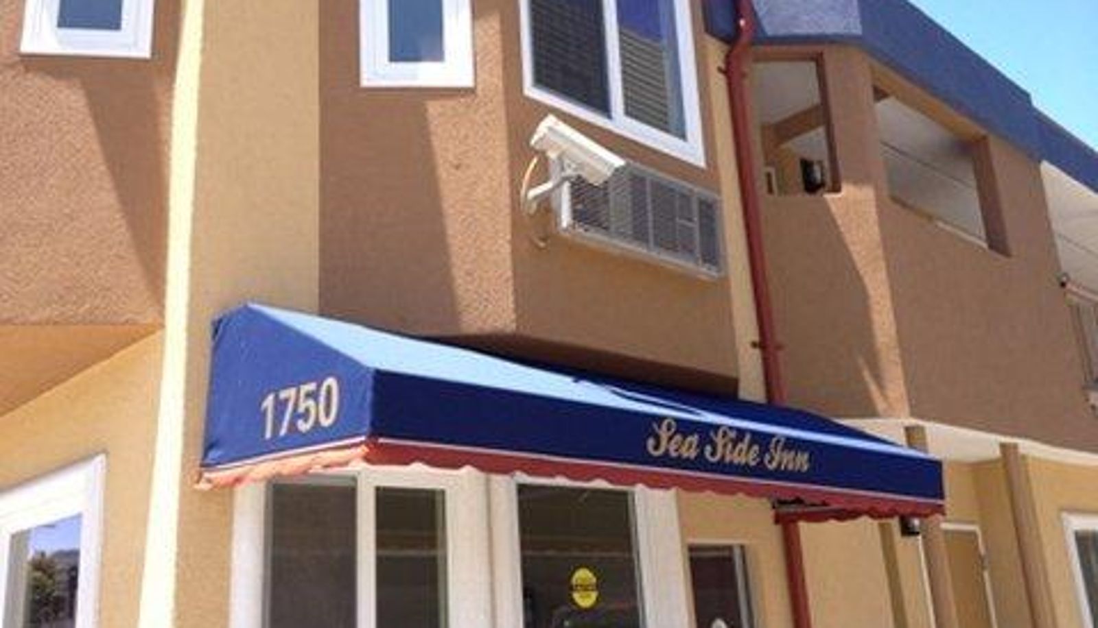 Exterior view - Seaside Inn