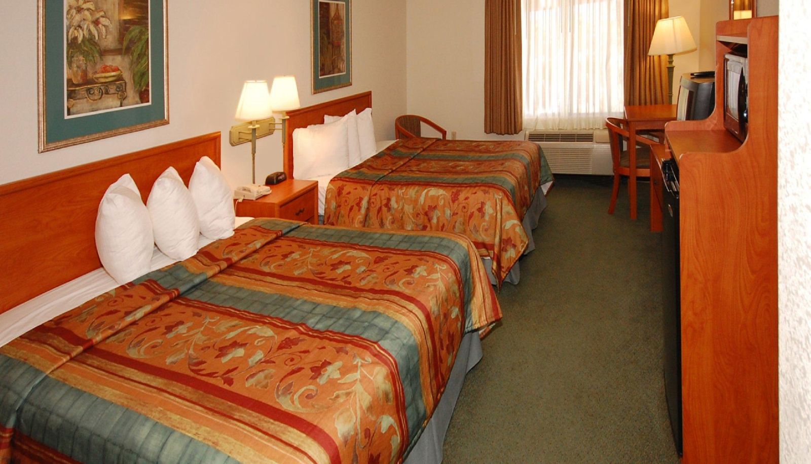Zimmer - Catalina Inn Tucson