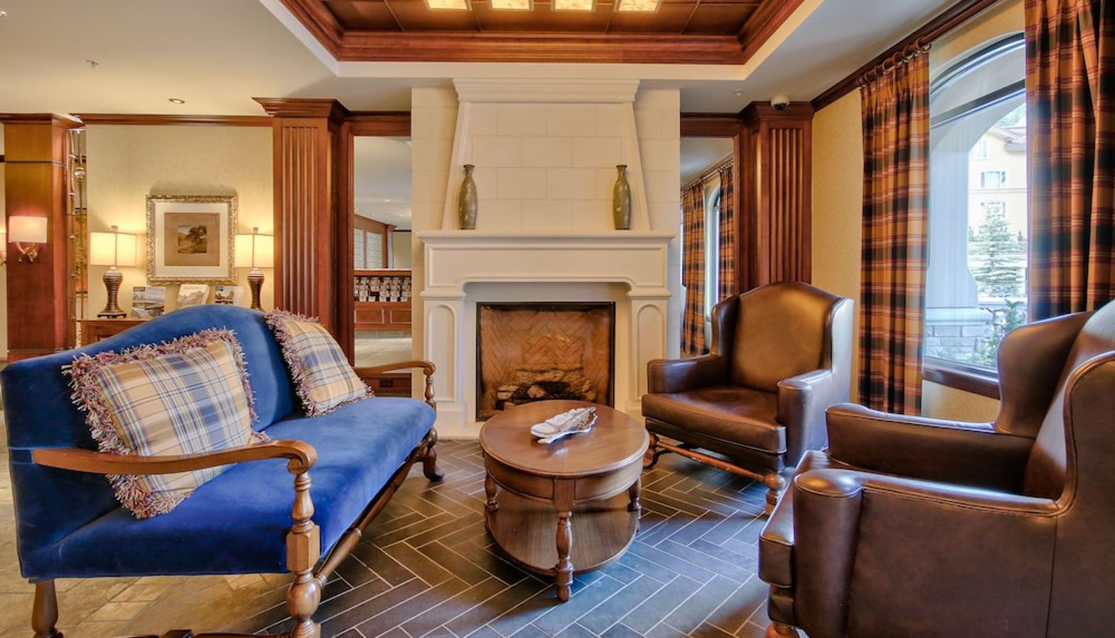 Hall - Residences at Sun Peaks