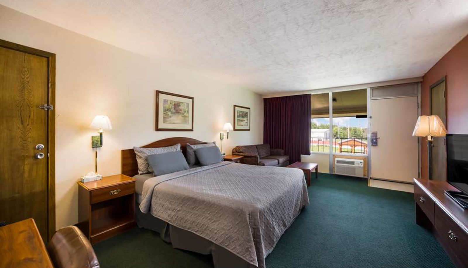 Room - TERMINATED-Knights Inn Oakley