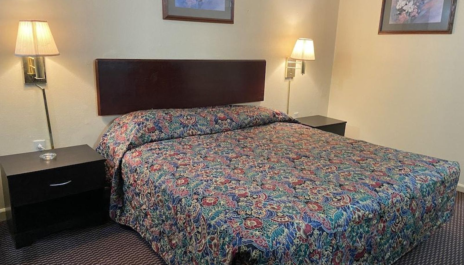 Standard room - KNIGHTS INN ALTUS