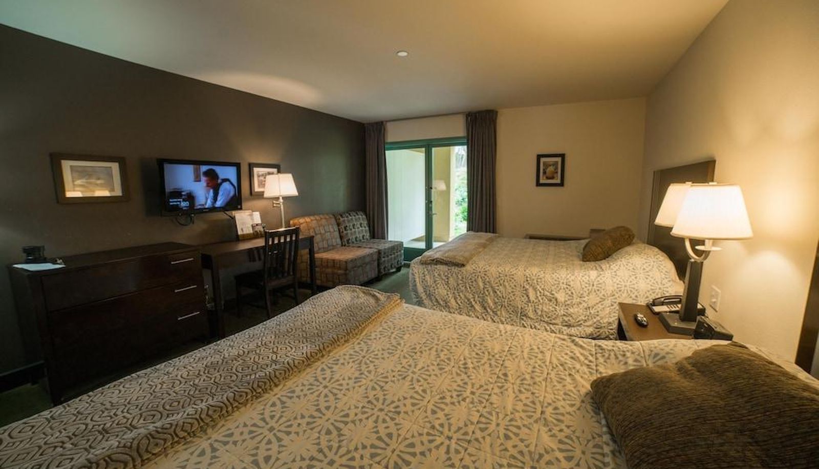 Superior room (double) - LEMON TREE INN