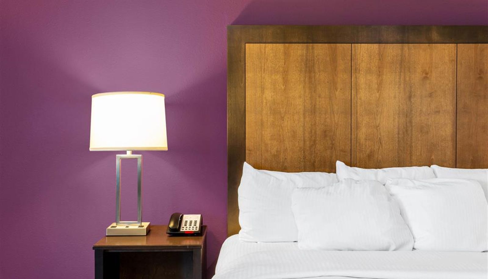 Camera - La Quinta Inn & Suites by Wyndham Monahans