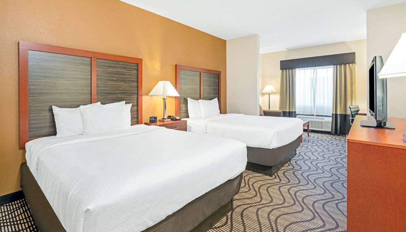 Zimmer - La Quinta Inn & Suites by Wyndham Midwest City - Tinker AFB