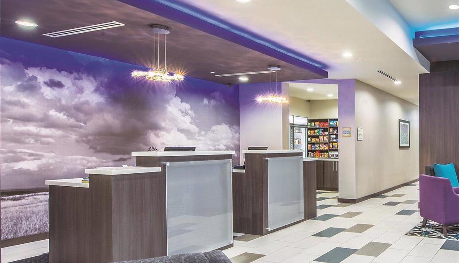 Lobby - La Quinta Inn & Suites by Wyndham Enid