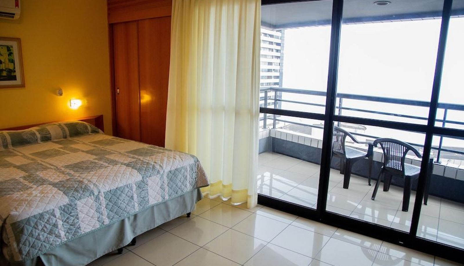 Apartment - PRAIA MANSA SUITE HOTEL