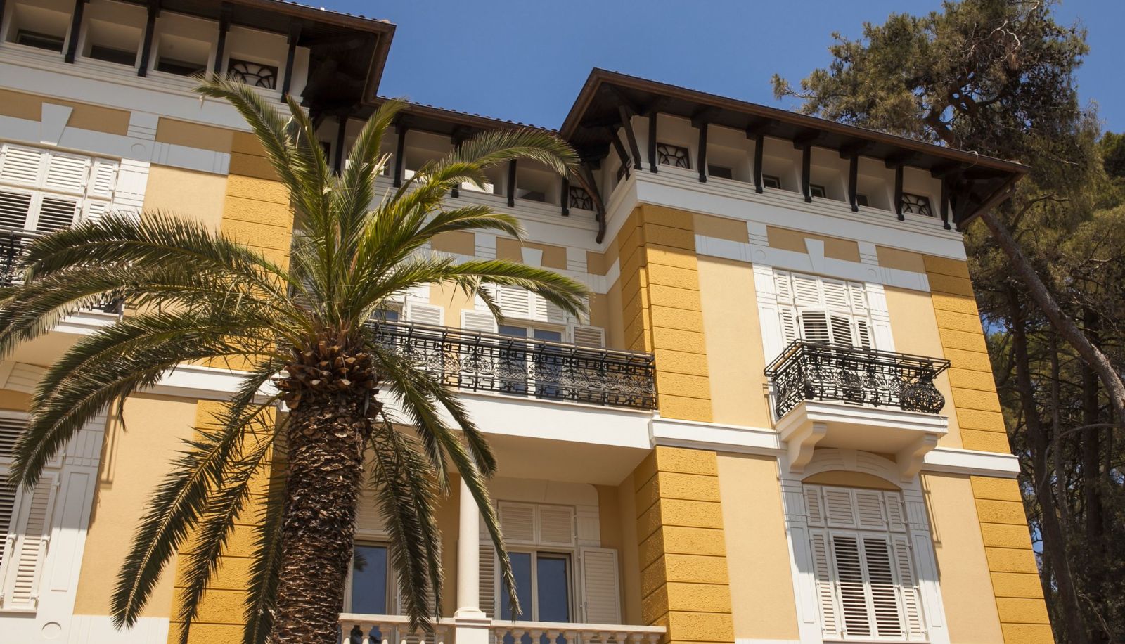 Info - Boutique Hotel Alhambra