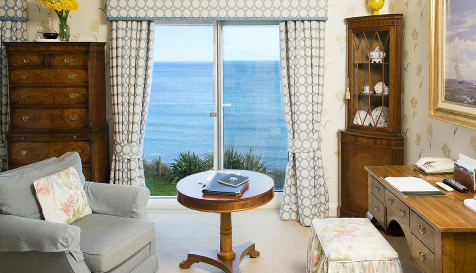 Room - The Nare Hotel