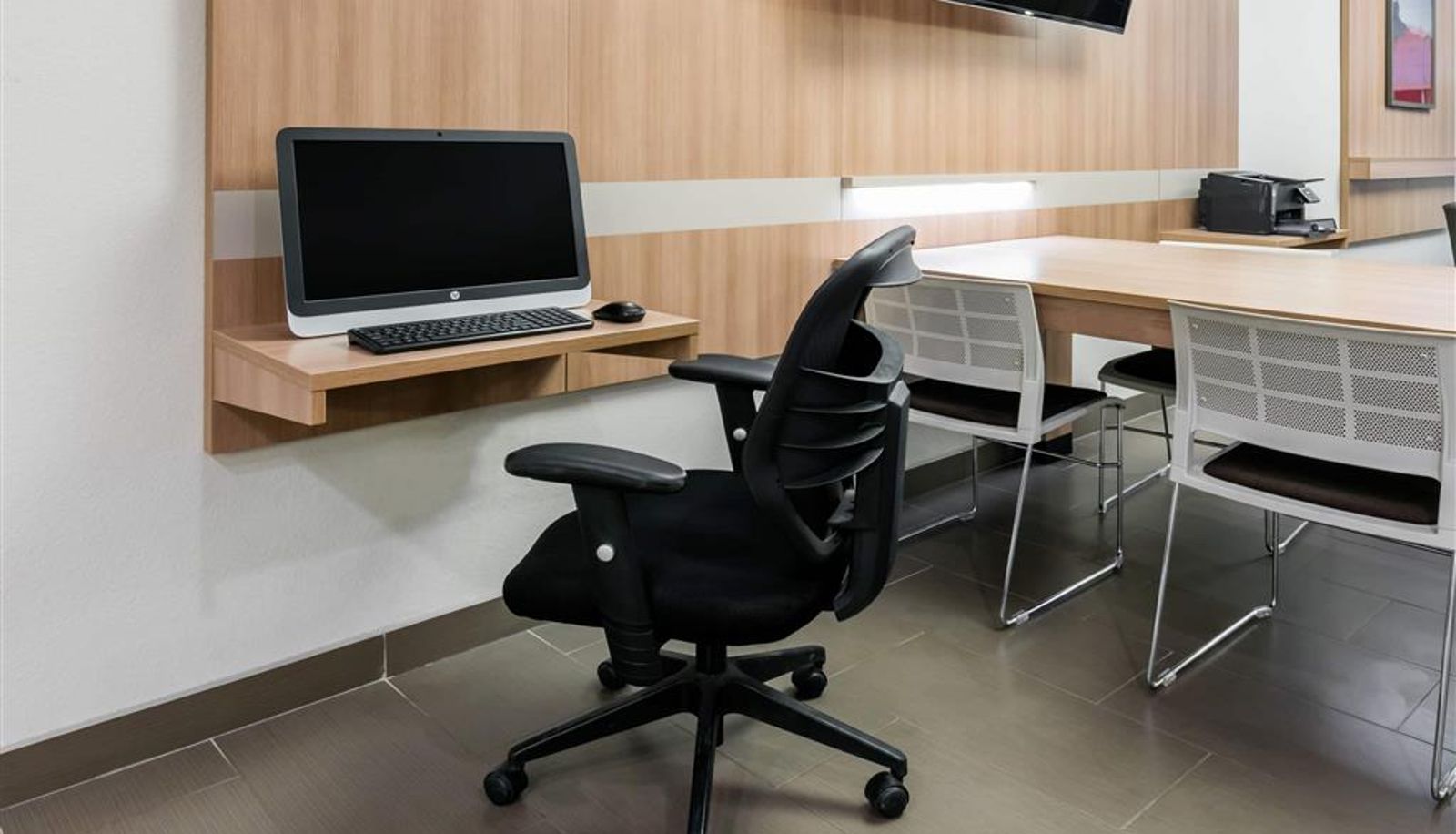 Business centre - Microtel Inn & Suites by Wyndham Monahans