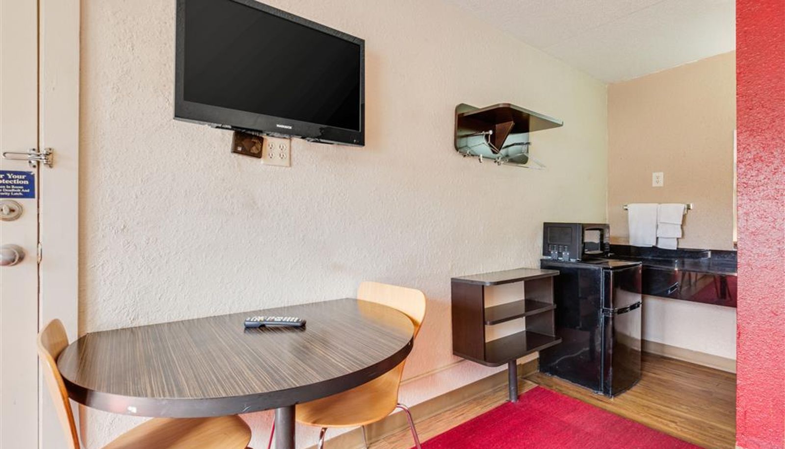 Habitación - Econo Lodge Inn & Suites