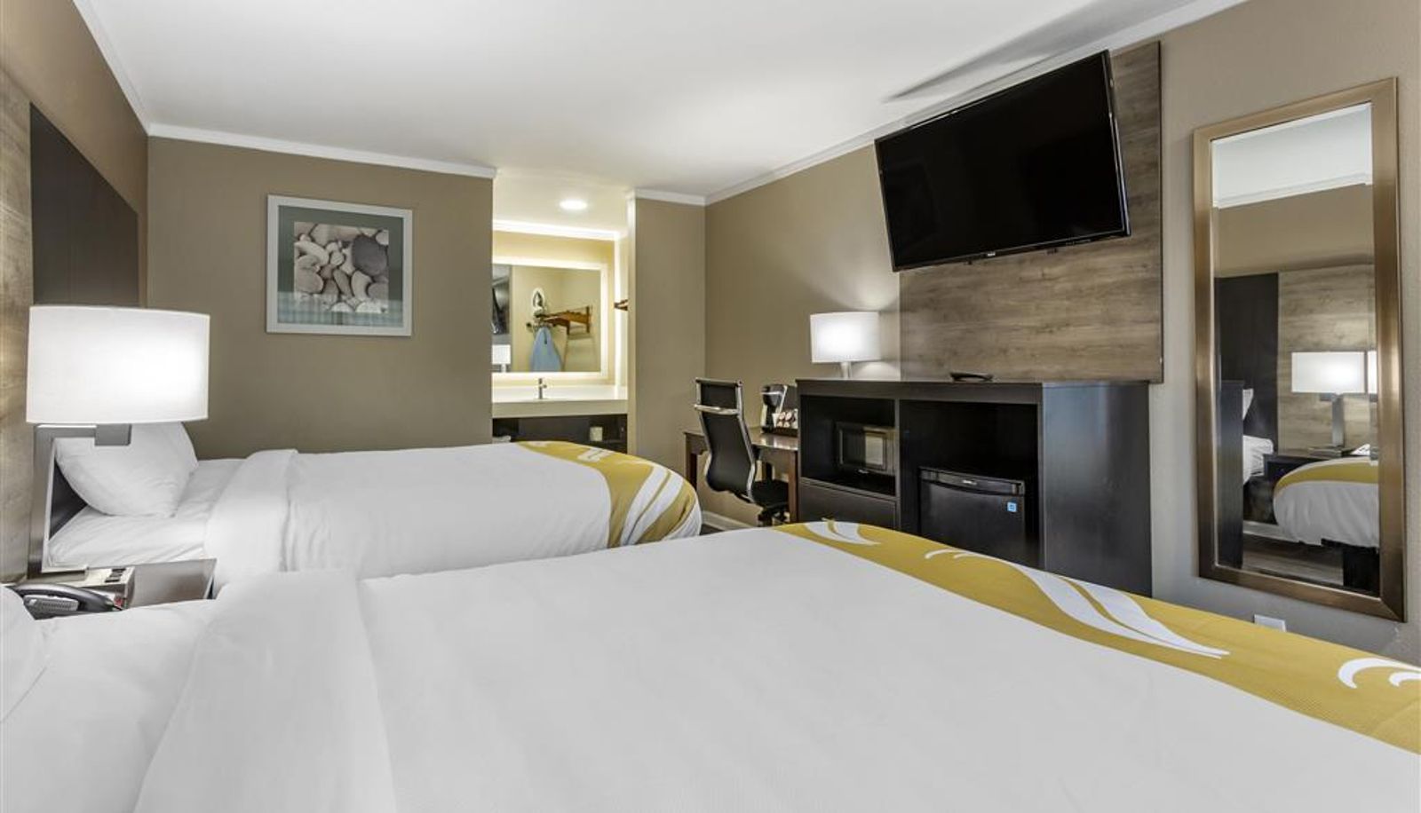 Zimmer - Quality Inn & Suites Pawleys Island