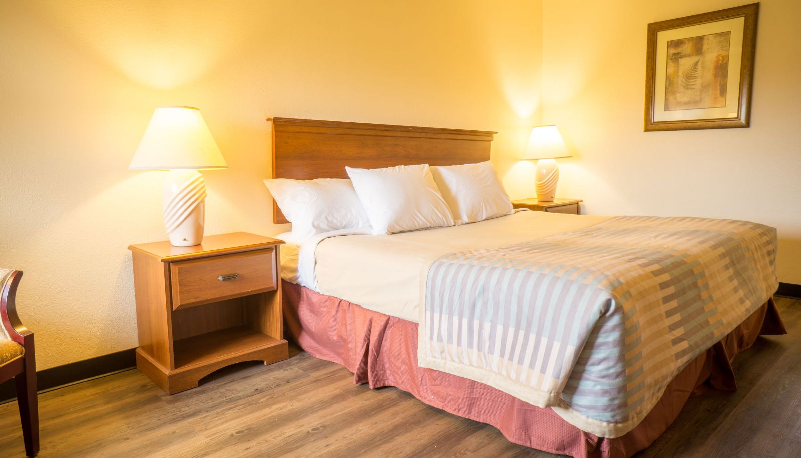 Zimmer - Sunnyside Inn and Suites