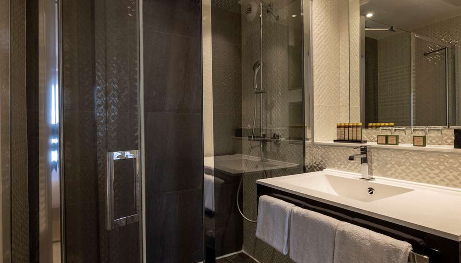 Habitación - Elysees 8