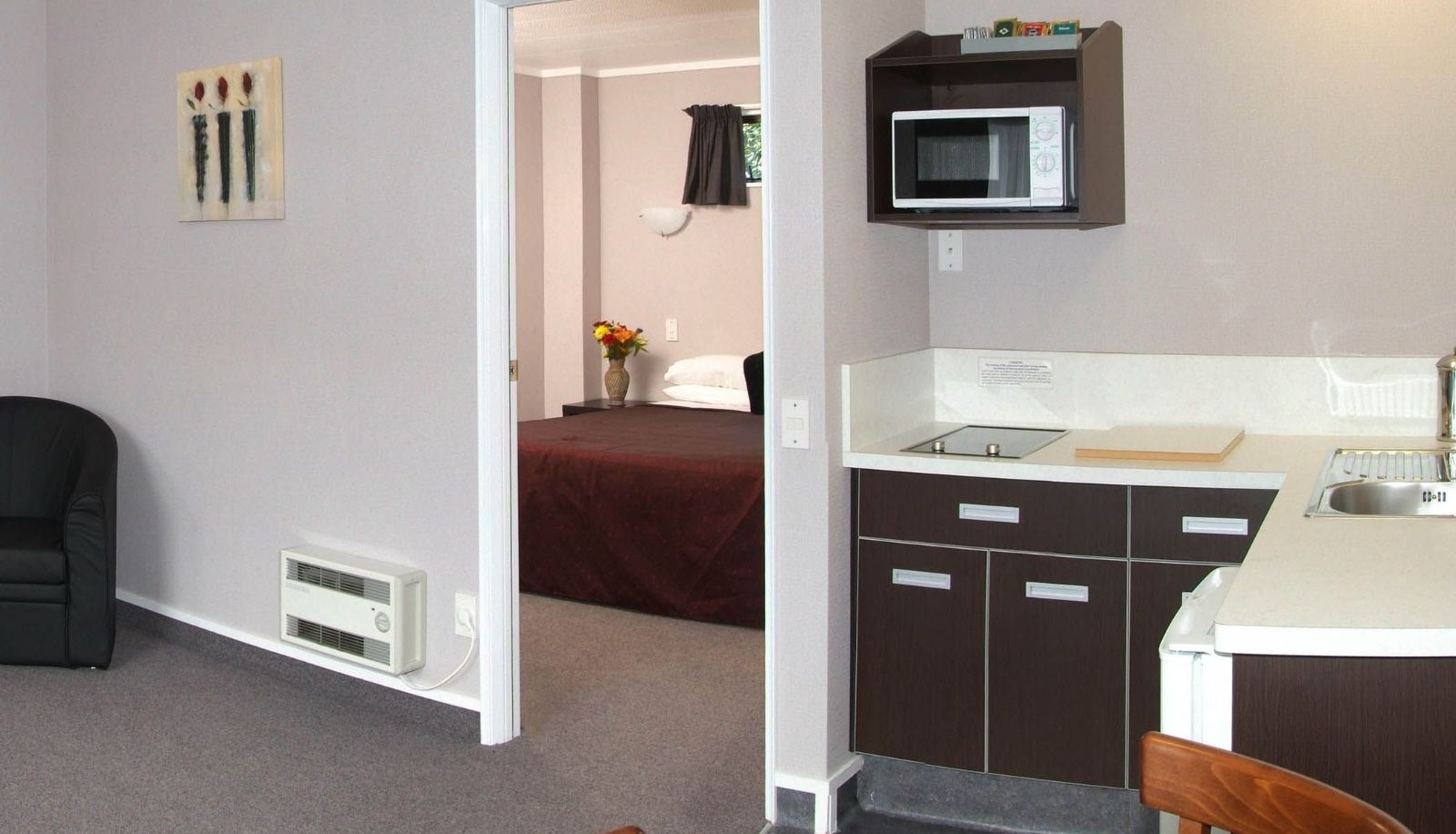 Room - Rose City Motel