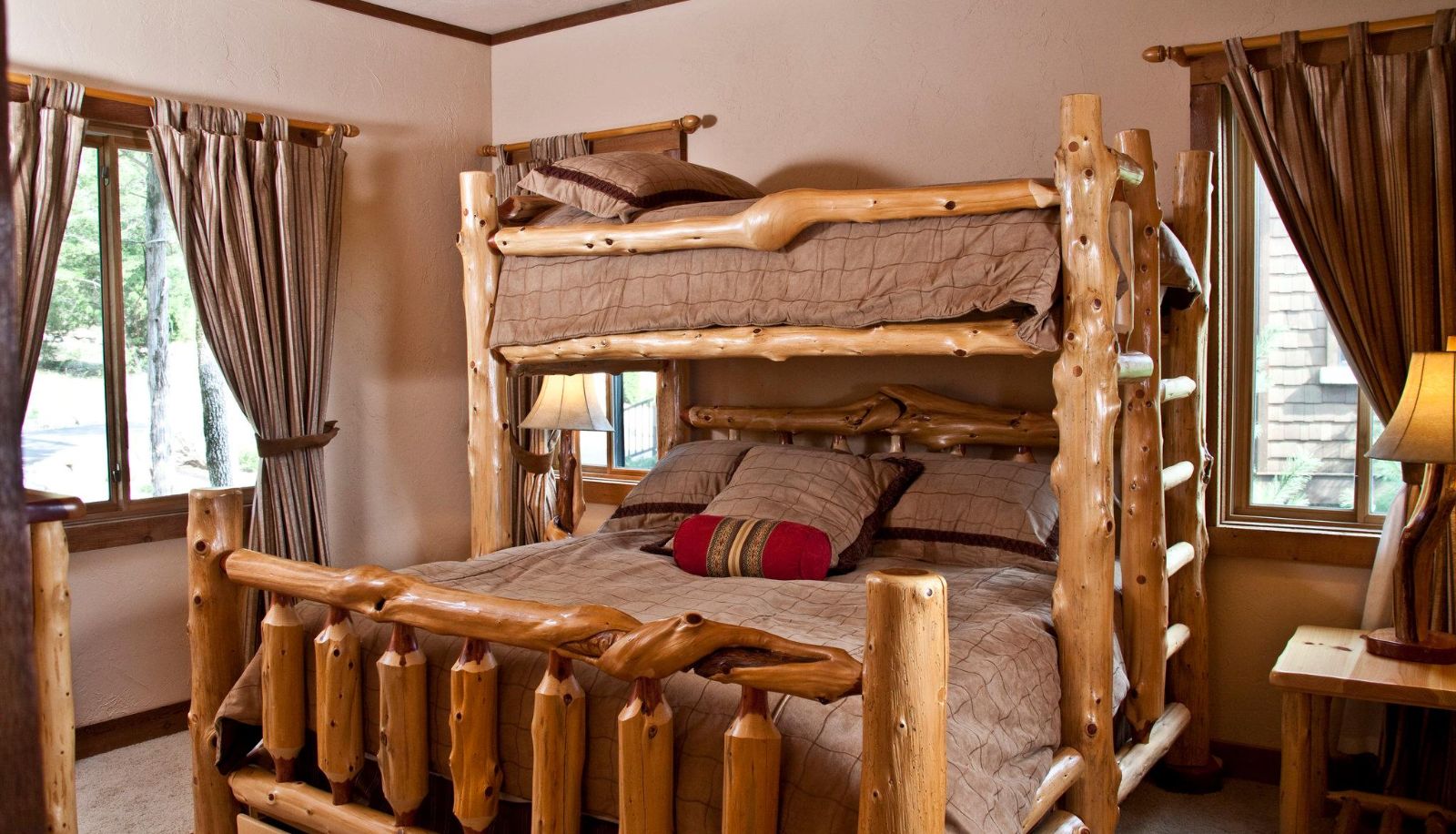 Room - STONEWATER COVE RESORT AND SPA