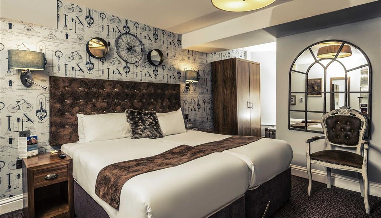 Room - Mercure Nottingham City Centre George Hotel