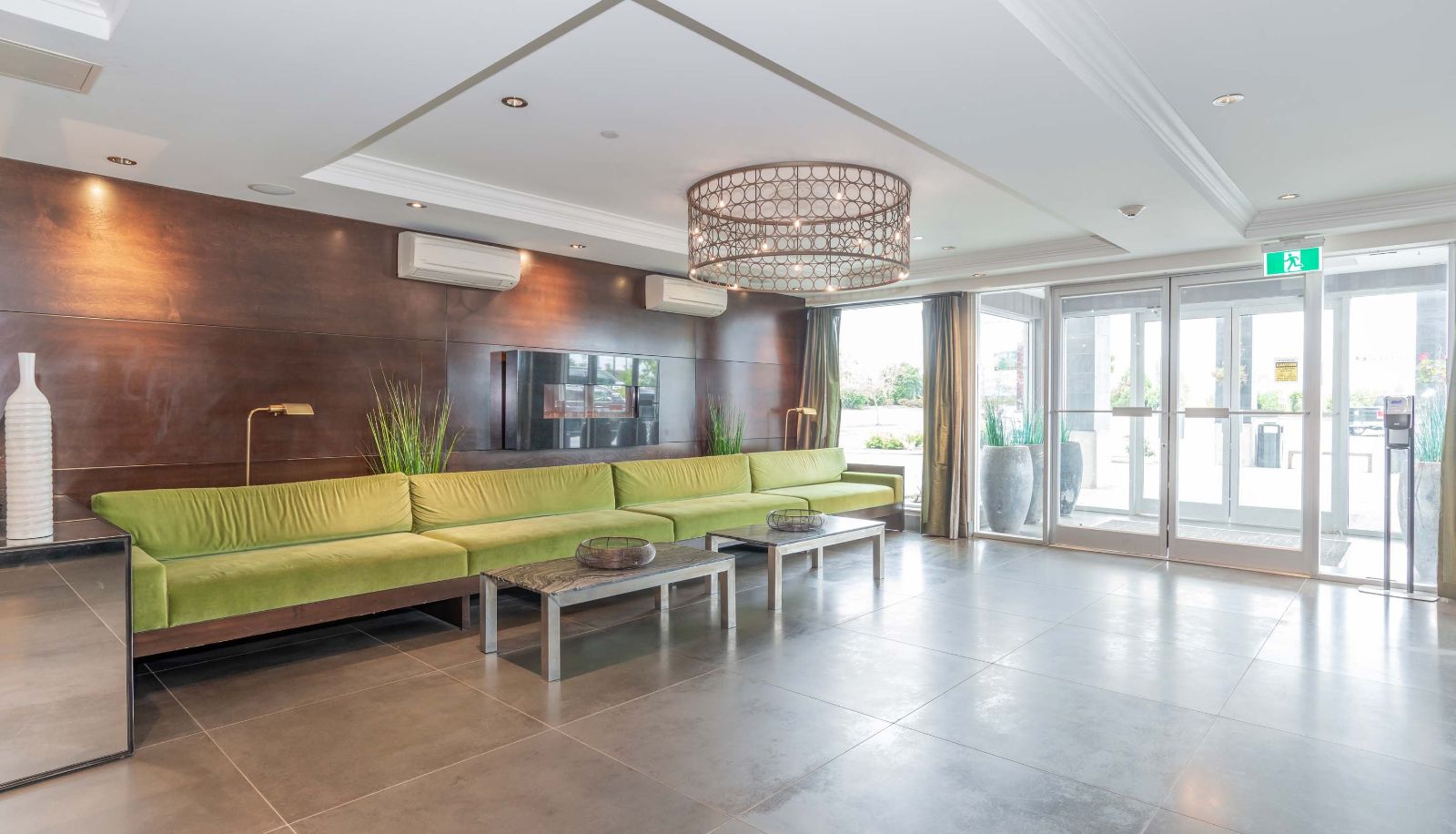 Hall - Sandman Hotel Abbotsford Airport