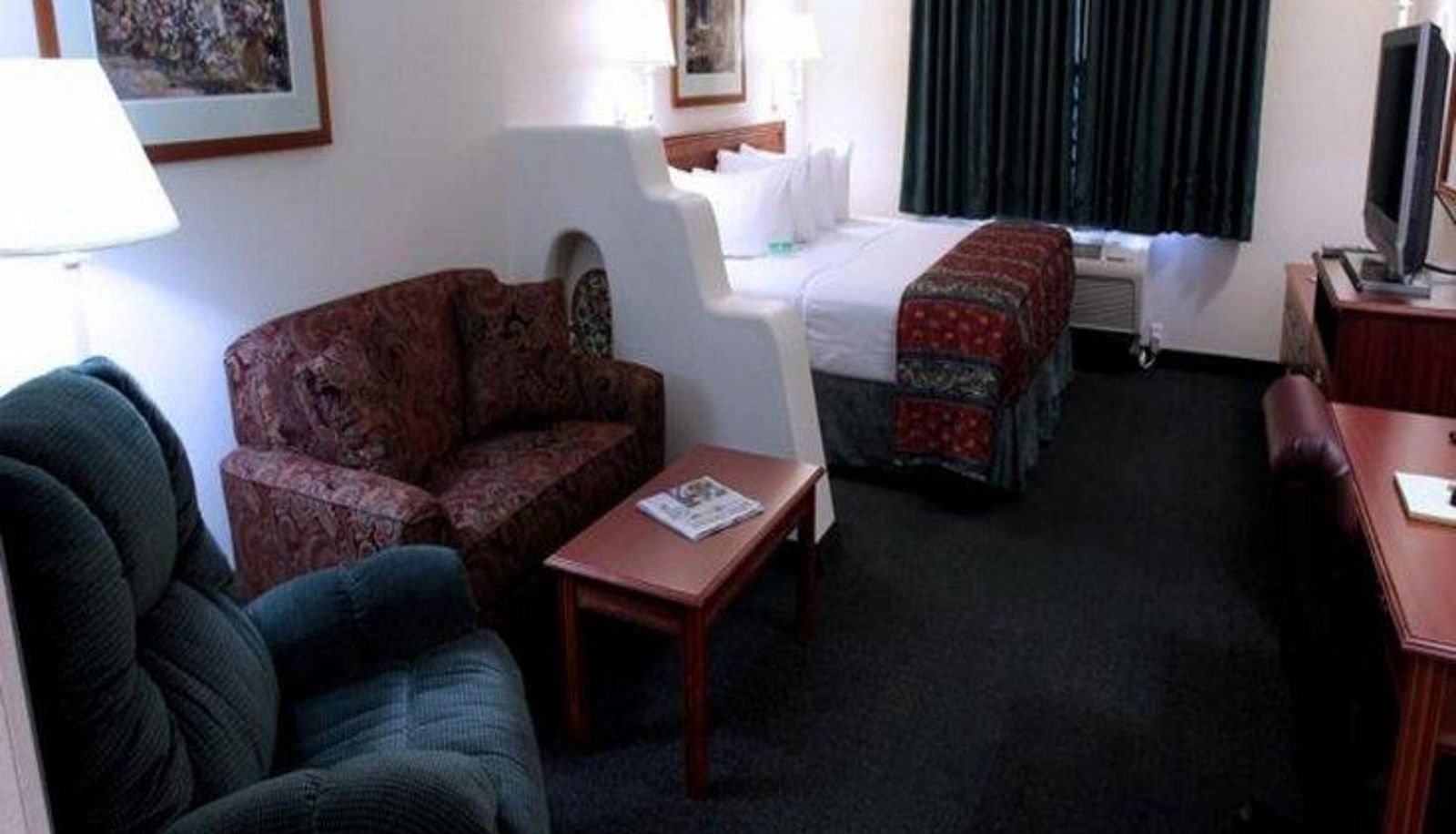 Habitación - GARDEN PLACE SUITES-SIERRA VISTA