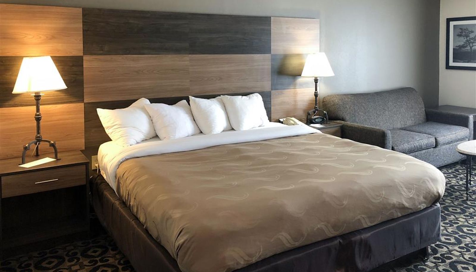 Zimmer - Quality Inn & Suites Boone - University Area