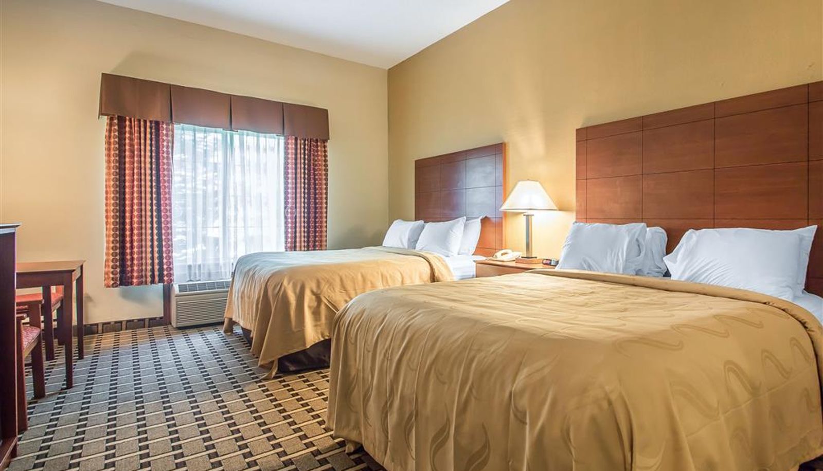 Chambre - Quality Inn & Suites East Troy I-43