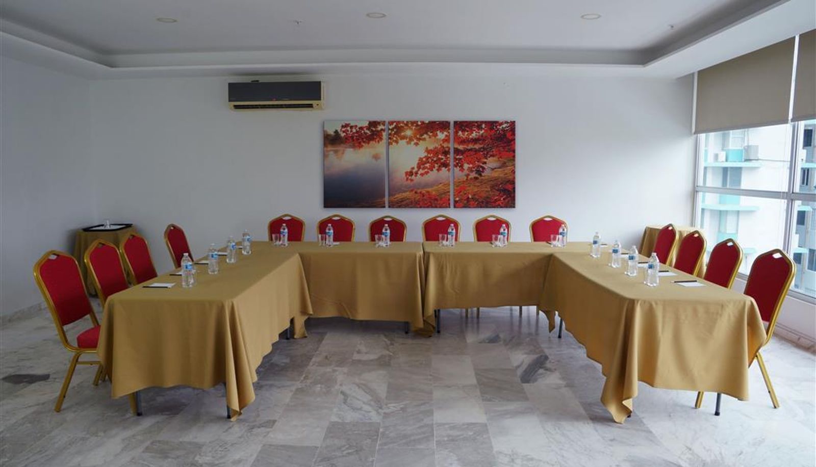 Sala de conferencias - Ramada by Wyndham Panama Centro Via Argentina