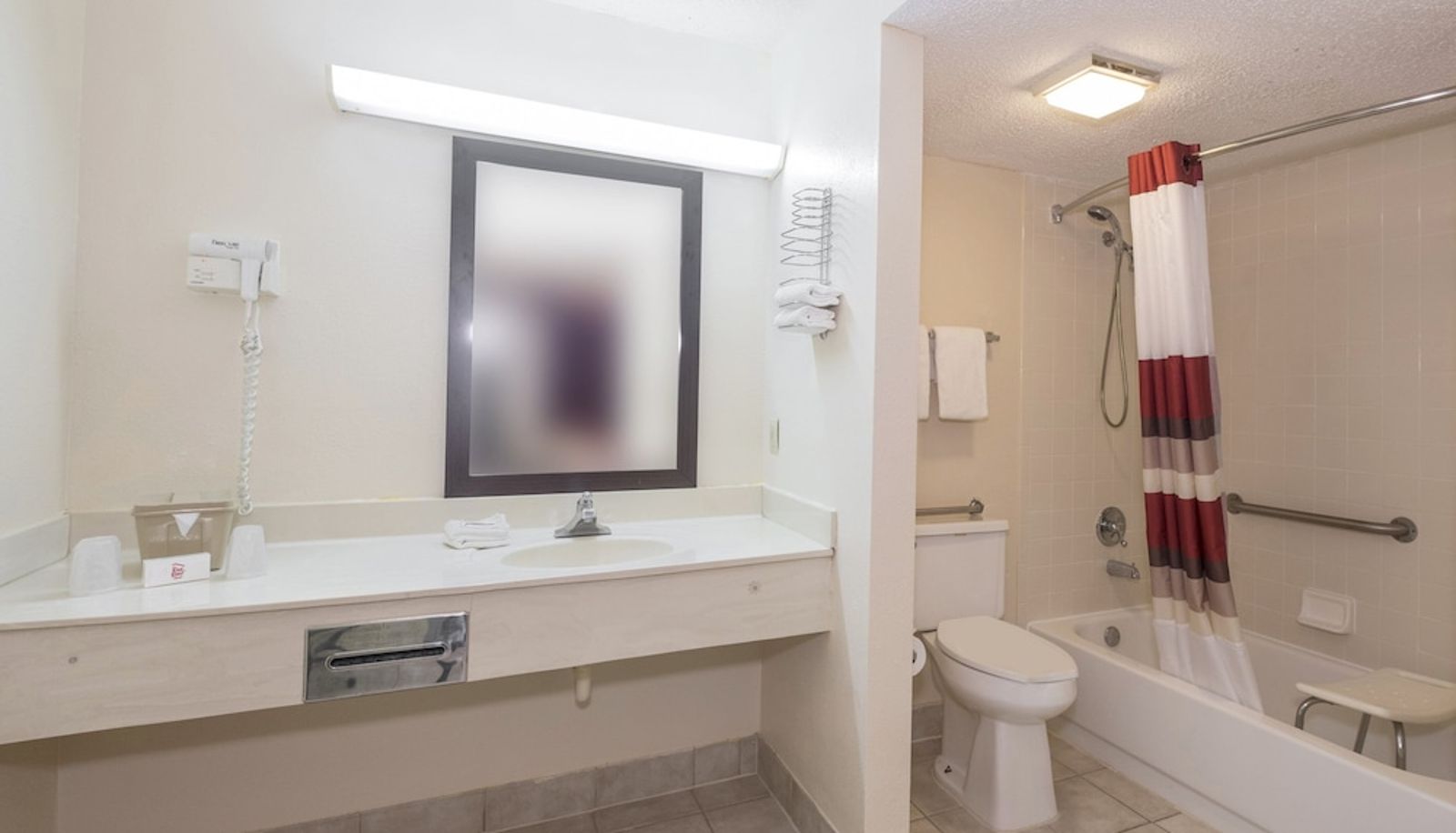 Superior room (double) - Red Roof Inn Acworth - Emerson/ LakePoint South