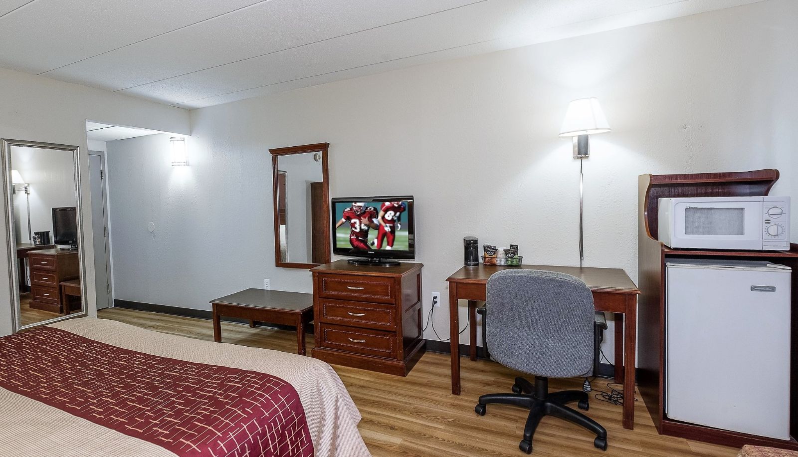 Pokój - Red Roof Inn Hartford - Vernon