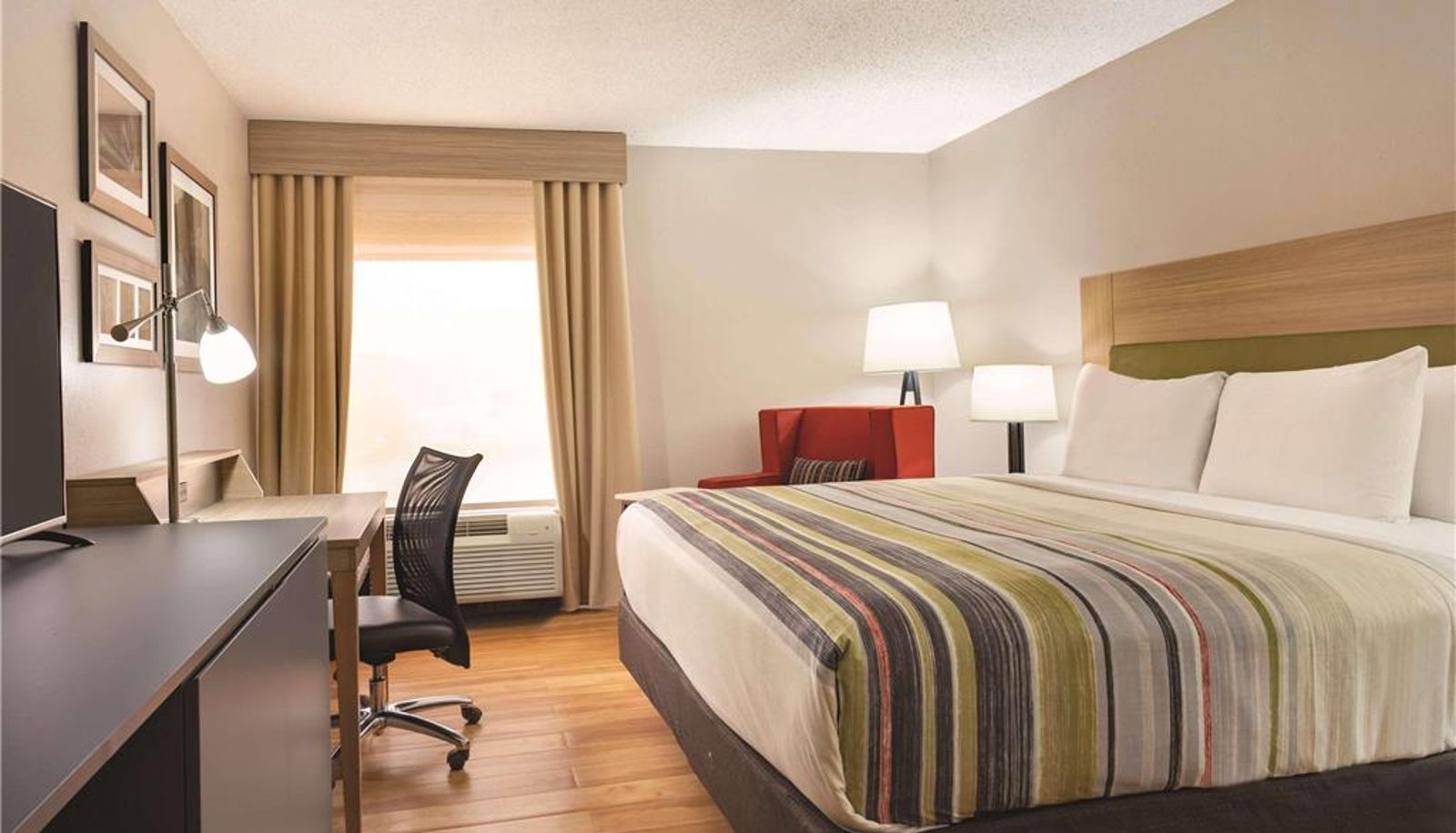 Zimmer - Country Inn & Suites by Radisson North Little Rock AR