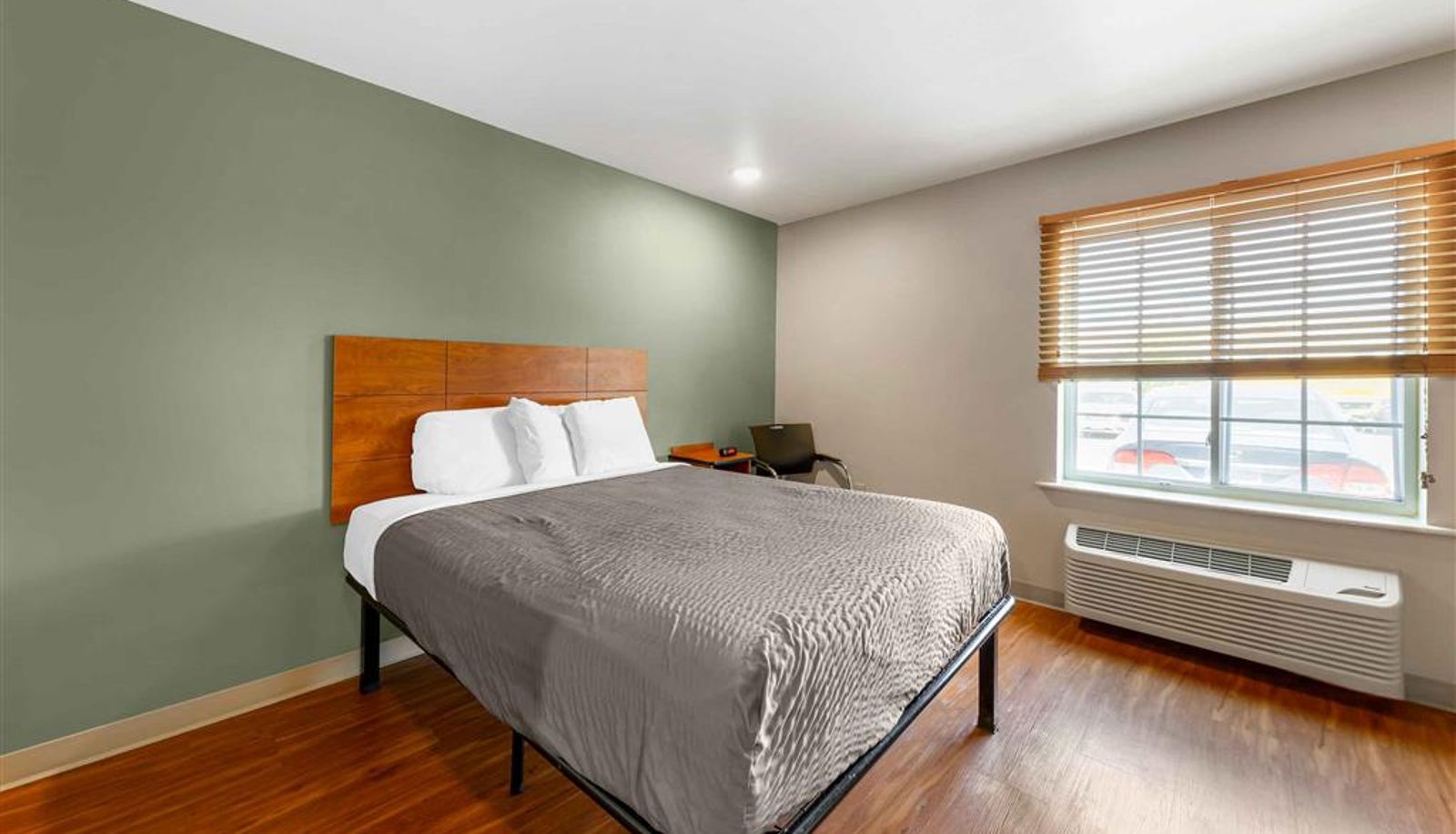 Zimmer - Extended Stay America Select Suites - Oklahoma City - West