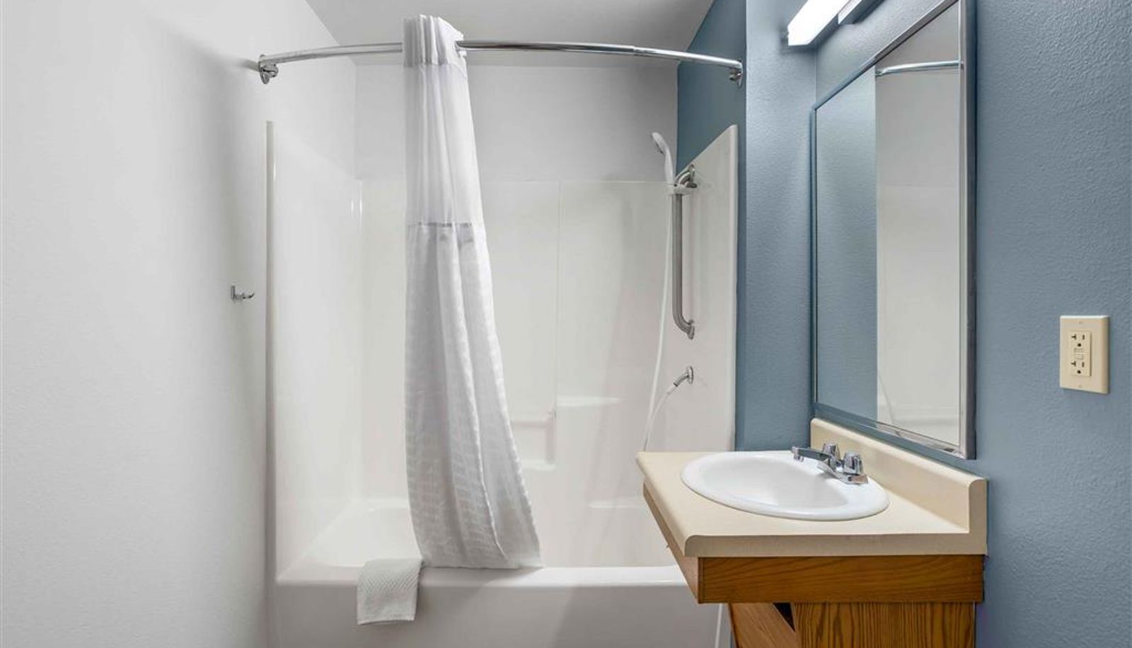 Room - Extended Stay America Select Suites - Phoenix - North