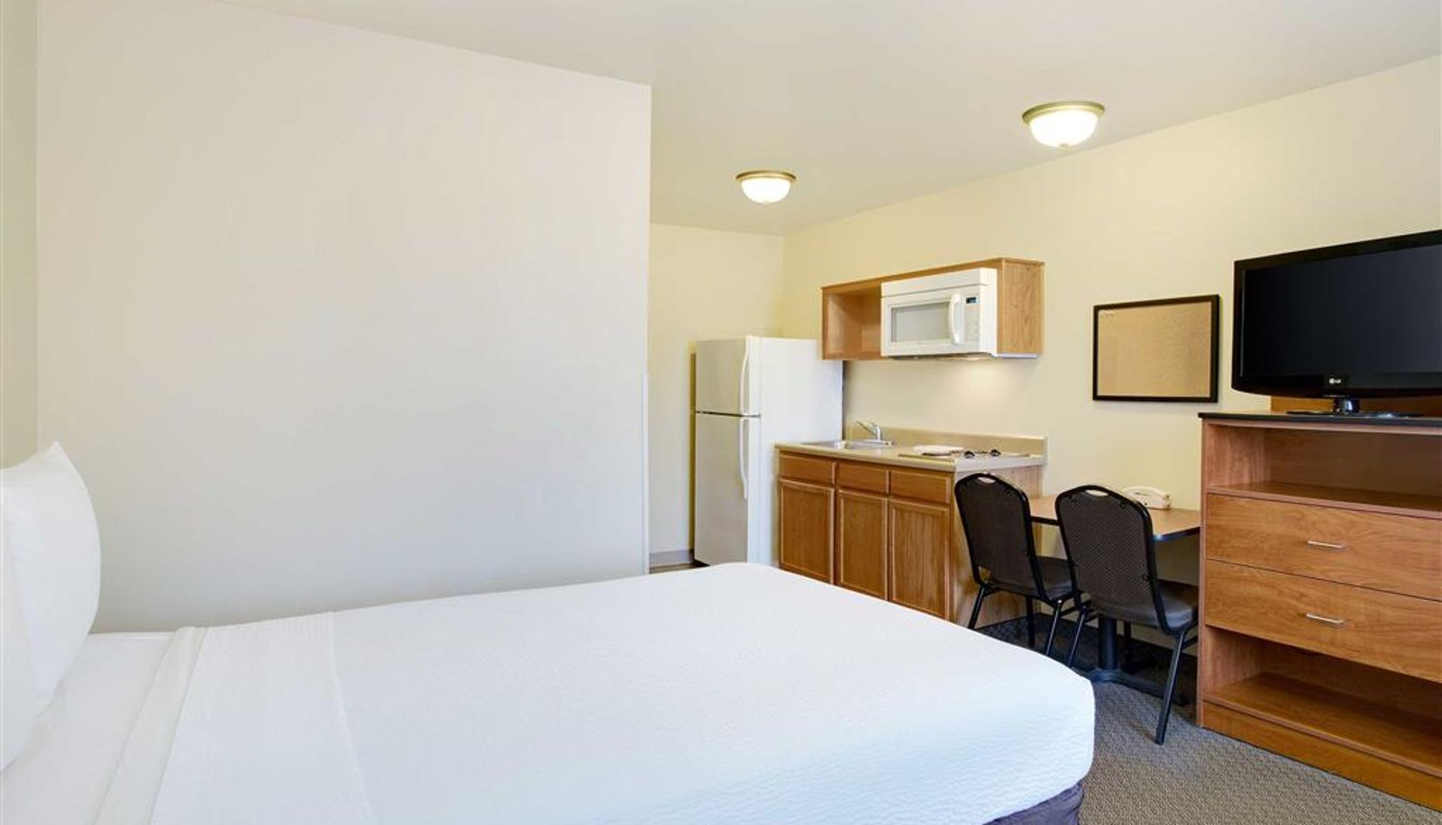 Zimmer - WoodSpring Suites Raleigh Northeast Wake Forest