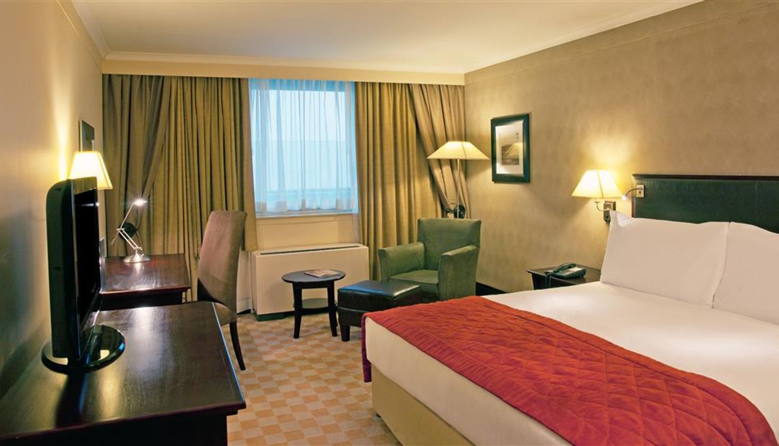 Chambre - SOUTHERN SUN OR TAMBO INTERNATIONAL