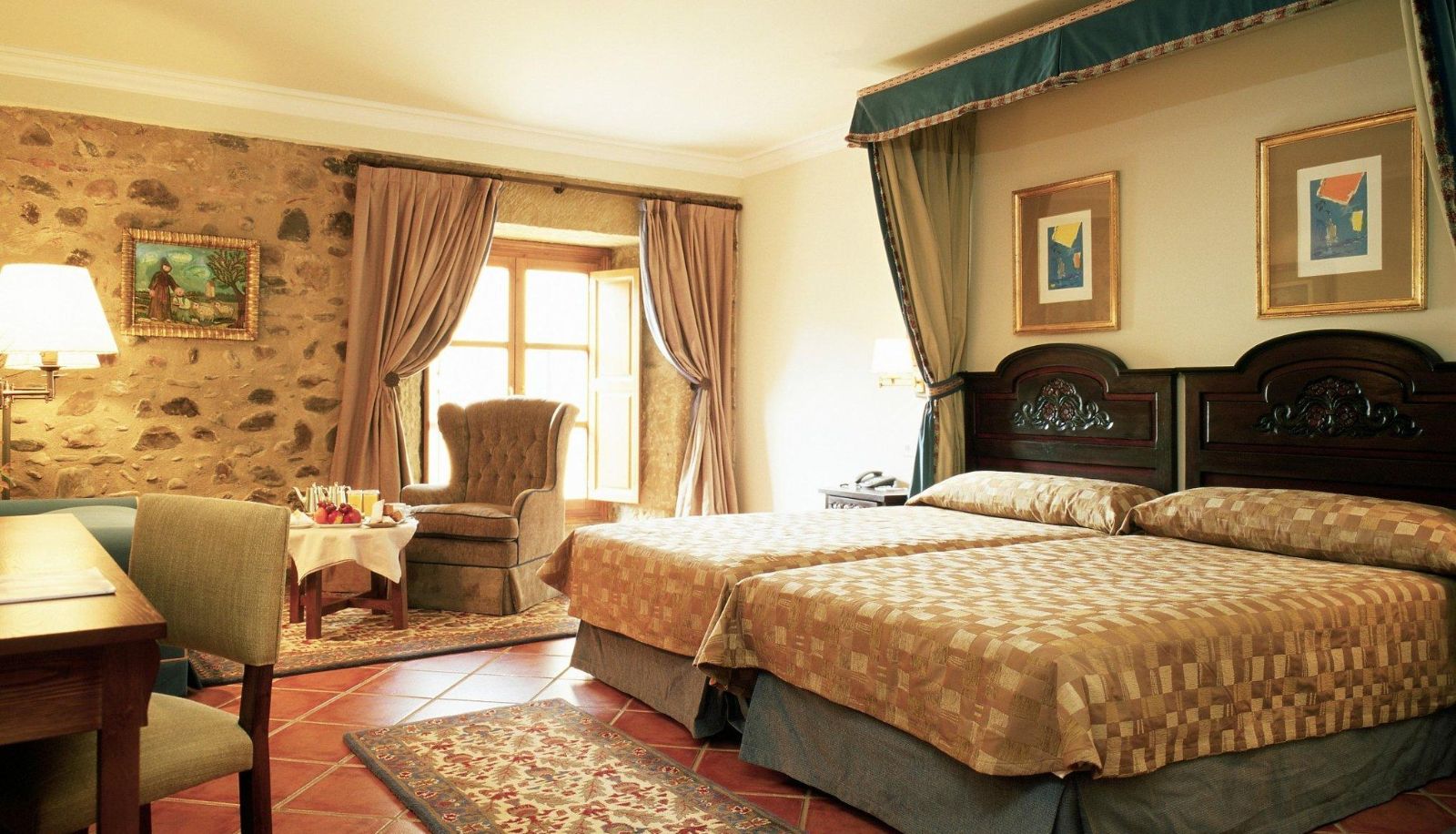 Hall - Parador Sto Domingo Bernardo de Bresneda