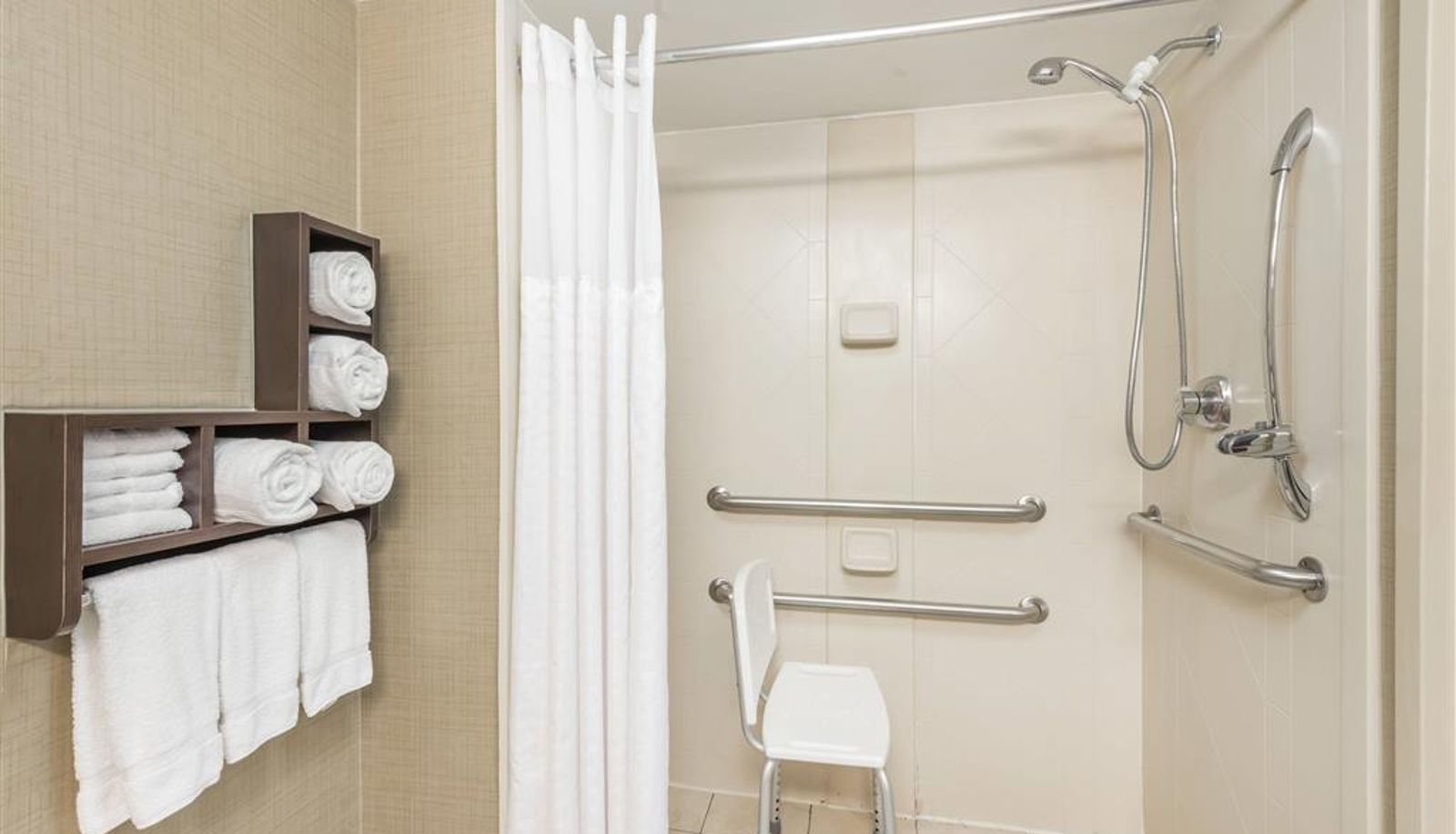Zimmer - Wingate by Wyndham Springfield