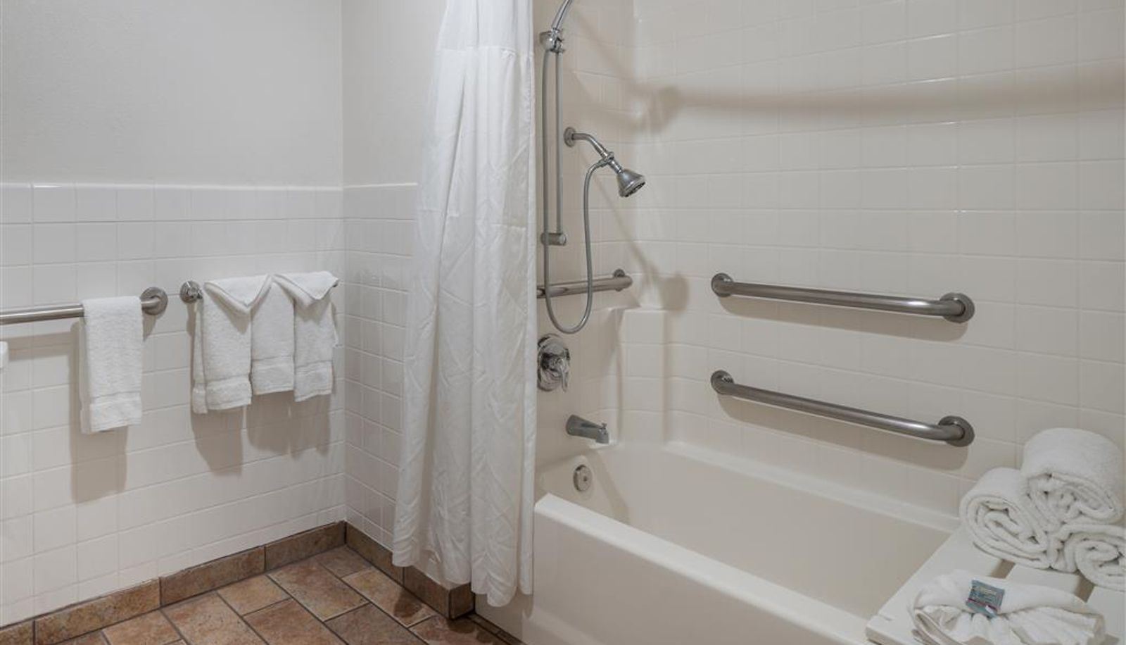 Room - Best Western Corona Hotel & Suites