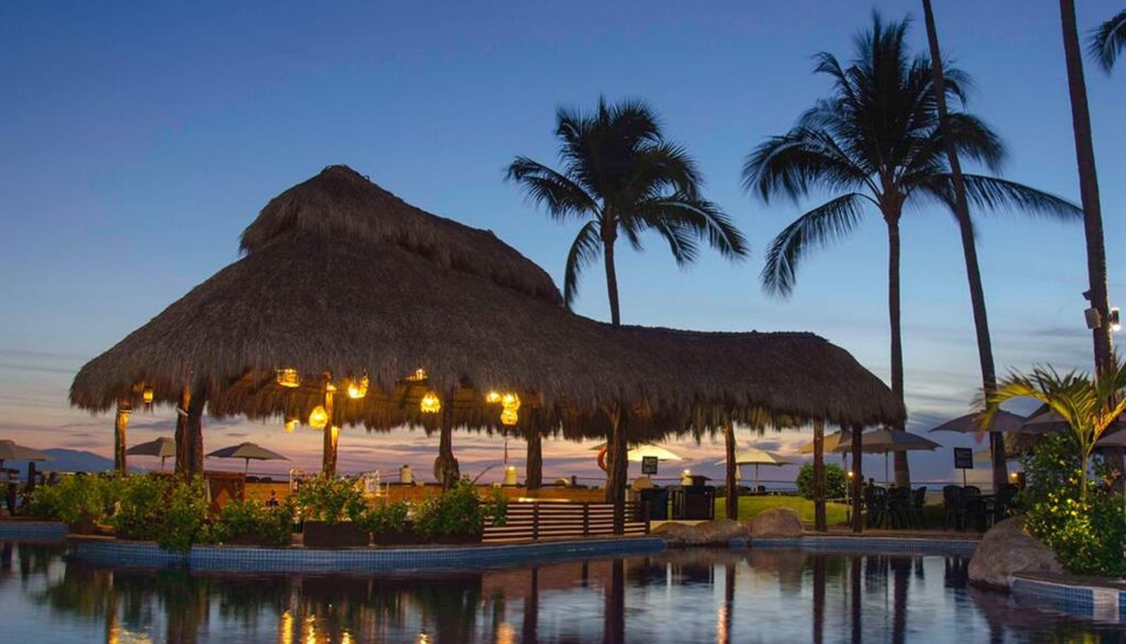 Bar - PLAZA PELICANOS GRAND BEACH RESORT
