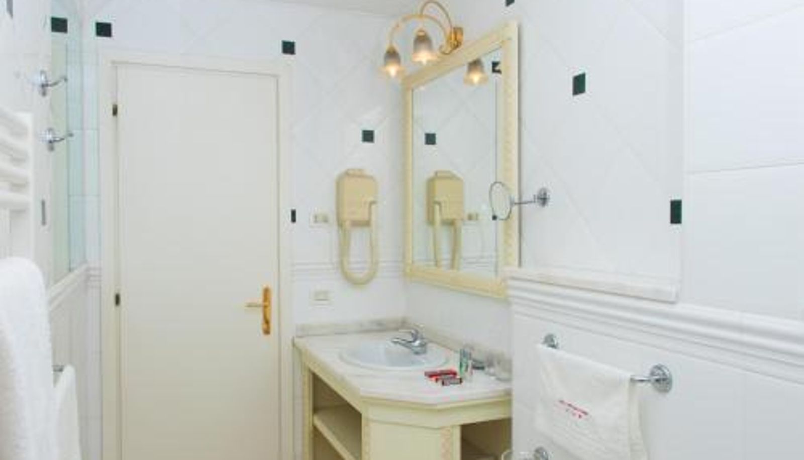 Bagno - Hotel Universal Terme