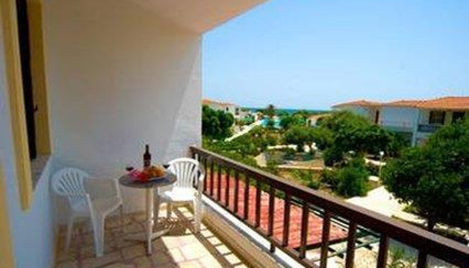 Vista interna - FITO BAY HOTEL