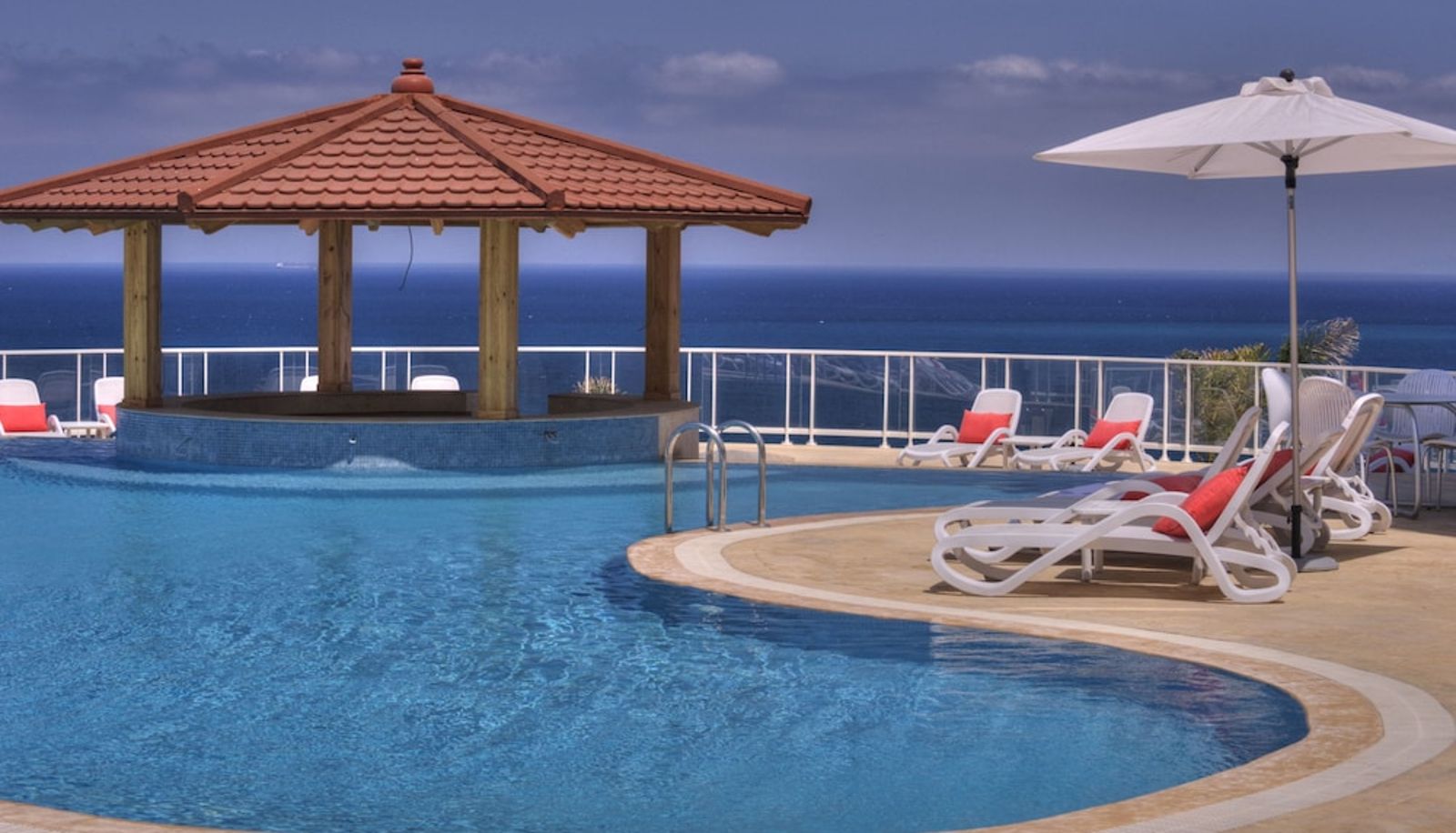 Pool - Hotel Farah Tanger