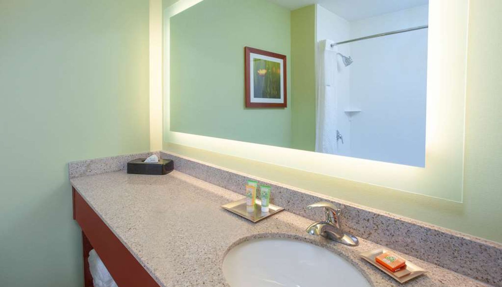 Room - Wyndham Garden Fort Wayne